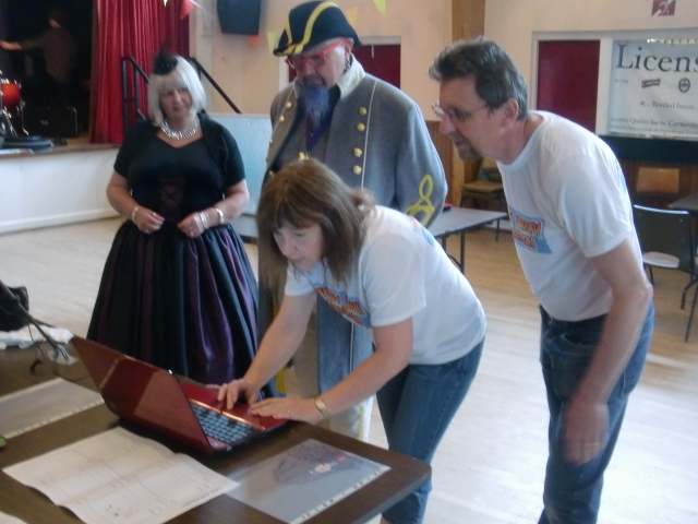 Working with Town Crier and Escort